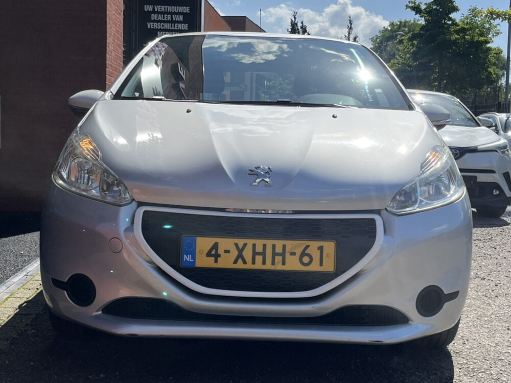 Peugeot 208 1.0 VTi LIKE // AIRCO // CRUISE // ELEK. RAMEN