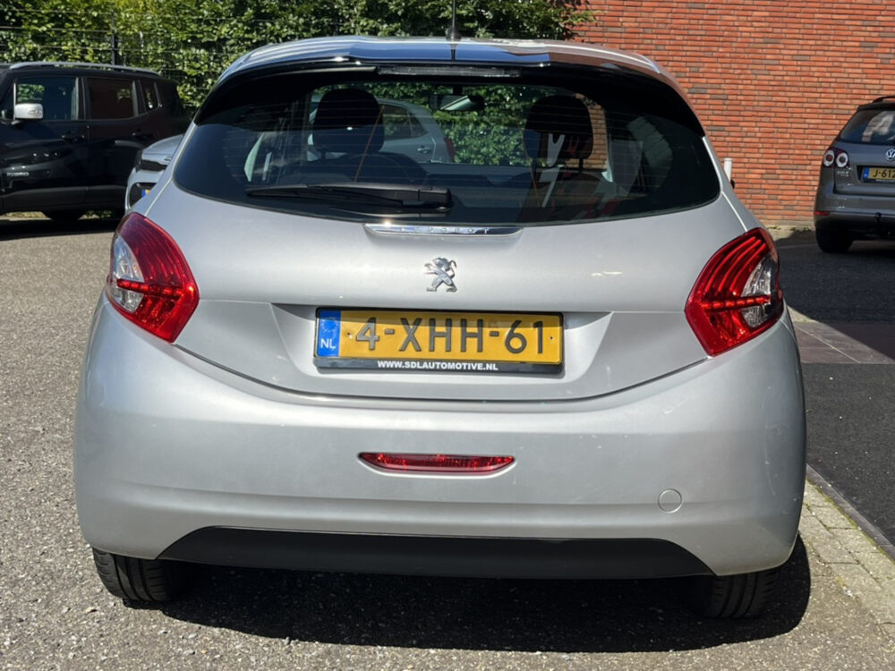 Peugeot 208 1.0 VTi LIKE // AIRCO // CRUISE // ELEK. RAMEN