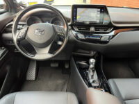 Toyota C-HR 1.8 Hybrid Executive // FULL LED // DODEHOEK // NAVI // HALF LEDER // ADAP. CRUISE // JBL AUDIO // KEYLESS //