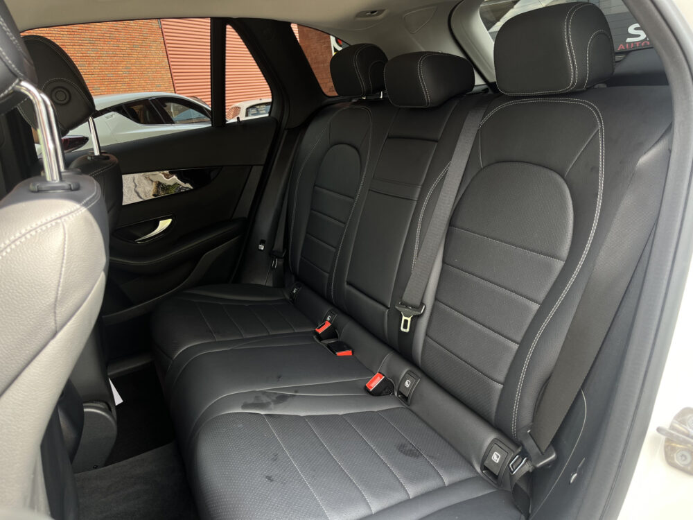 Mercedes-Benz GLC 250 4MATIC Business Solution //FULL LED //VOL LEDER // NAVI // ELEK. STOELEN // STOELVERWARMING //