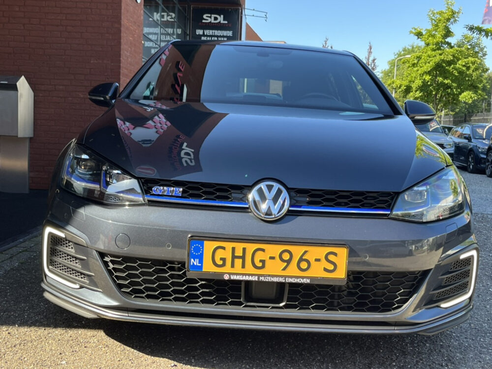 Volkswagen Golf 1.4 TSI GTE // NAVI // FULL LED // PDC // CLIMA