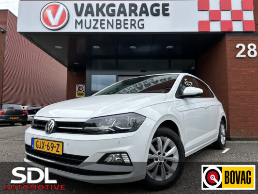 Volkswagen Polo 1.0 TSI Highline // NAVI // CLIMA // PDC // STOELVERWARMING