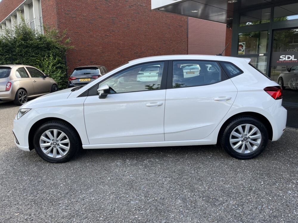 SEAT Ibiza 1.0 TSI Style // FULL LED // CRUISE // NAVI+CARPLAY // CAMERA+SENSOREN // STOELVERWARMING //