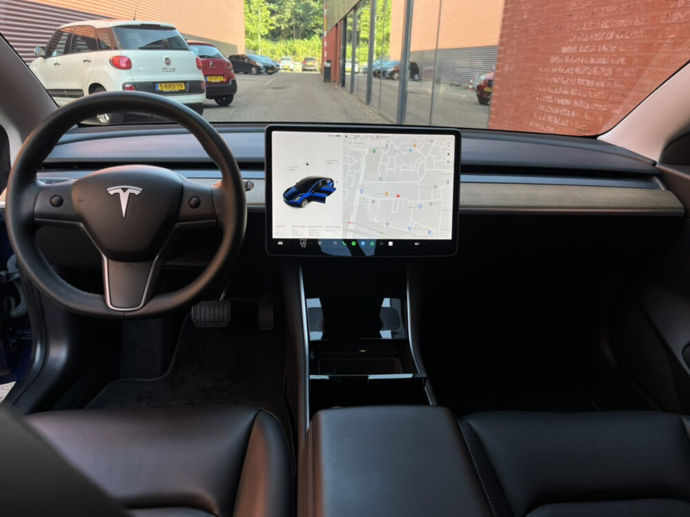 Tesla Model 3 Standard RWD Plus 60 kWh // AUTOPILOT // LEDER // PANODAK // 360 CAMERA // FULL LED //