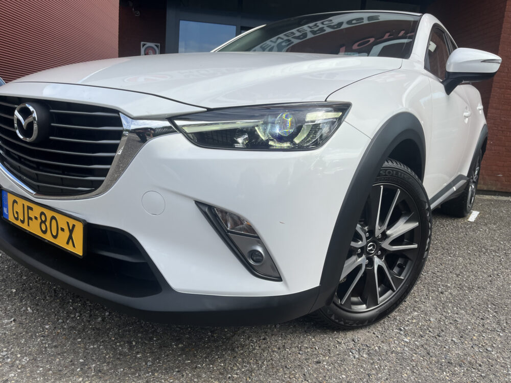 Mazda CX-3 2.0 SkyActiv-G 120 GT-M // LEDER // FULL LED // HEAD-UP DISPLAY // CAMERA+SENSOREN // NAVI // KEYLESS //