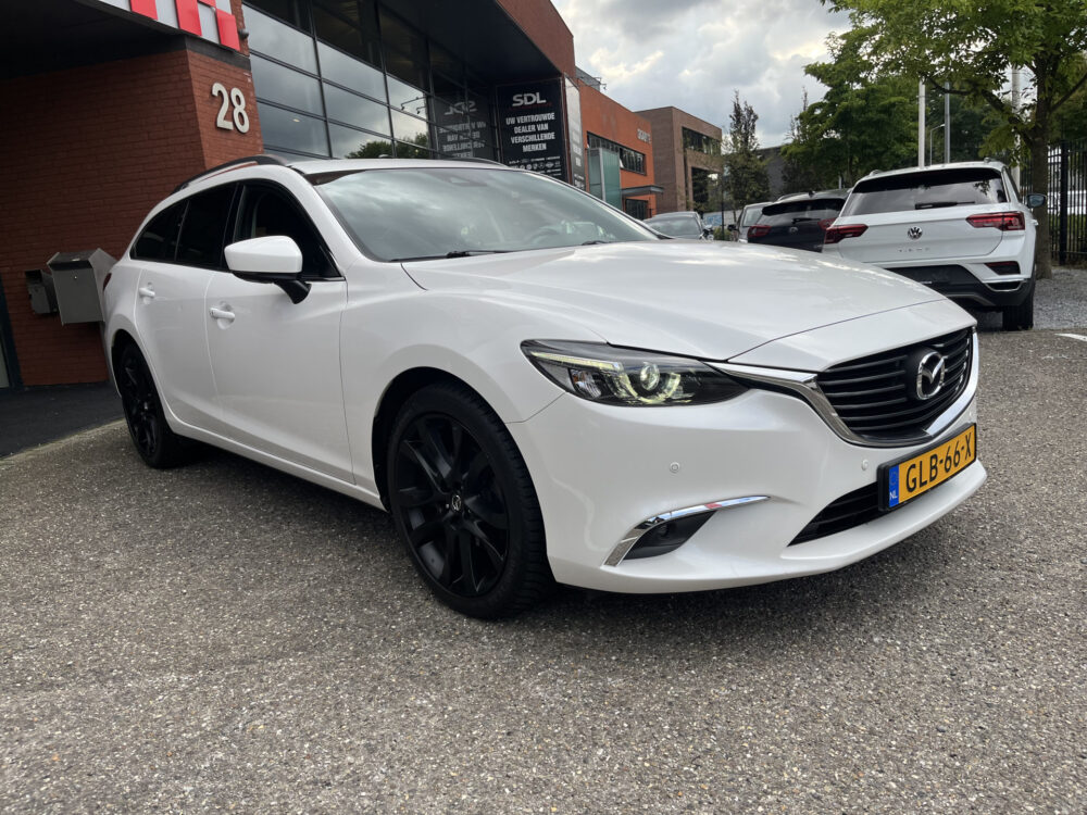 Mazda 6 Sportbreak 2.0 SkyActiv-G 165 GT-M // LED // KEYLESS // BOSE AUDIO // NAVI // CAMERA+SENSOREN //