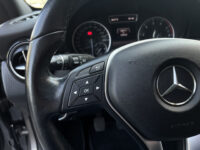 Mercedes-Benz A-Klasse 180 Ambition // NAVI // AIRCO // PDC // CRUISE //