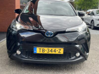 Toyota C-HR 1.8 Hybrid Dynamic // ADAP. CRUISE // CLIMA // DODEHOEK // LED // KEYLESS //