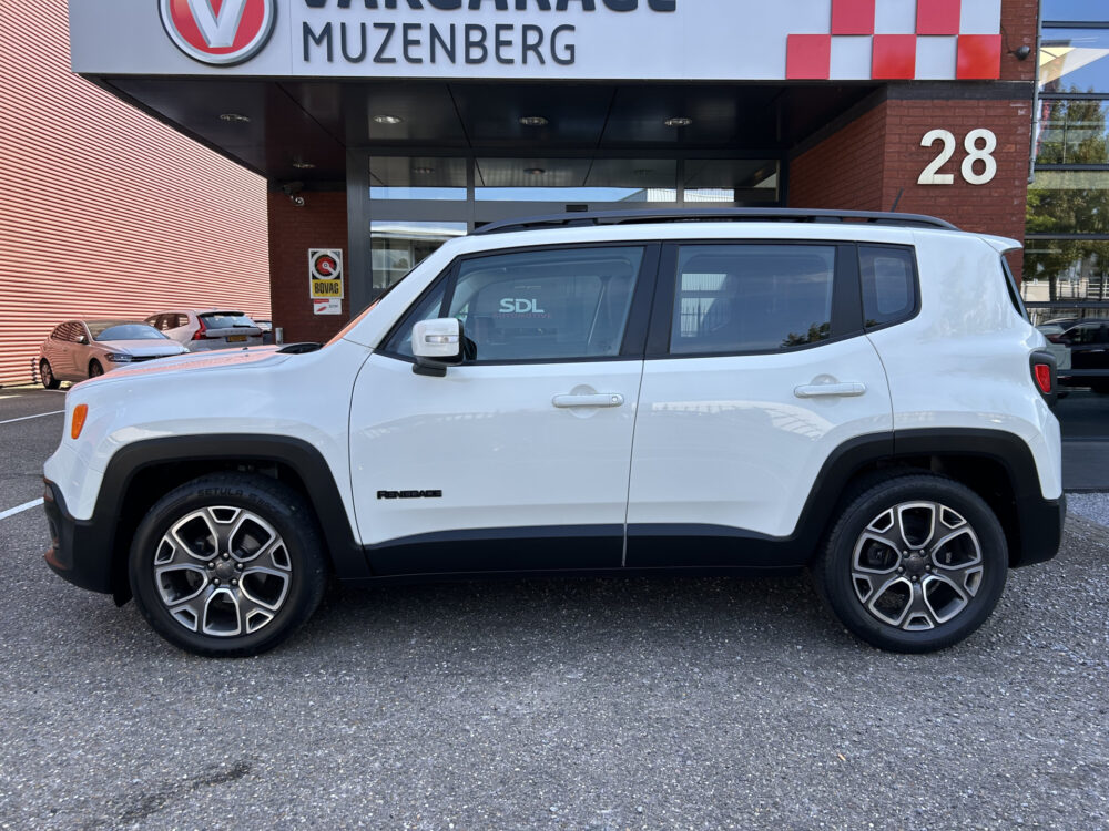 Jeep Renegade 1.4 MultiAir Night Eagle // CLIMA // NAVI // PDC // CRUISE // PANO/SCHUIFKANTELDAK