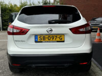 Nissan QASHQAI 1.2 Acenta // CRUISE // CLIMA // STOELVERWARMING // LICHT METALEN VELGEN