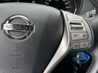 Nissan QASHQAI 1.2 Acenta // CRUISE // CLIMA // STOELVERWARMING // LICHT METALEN VELGEN