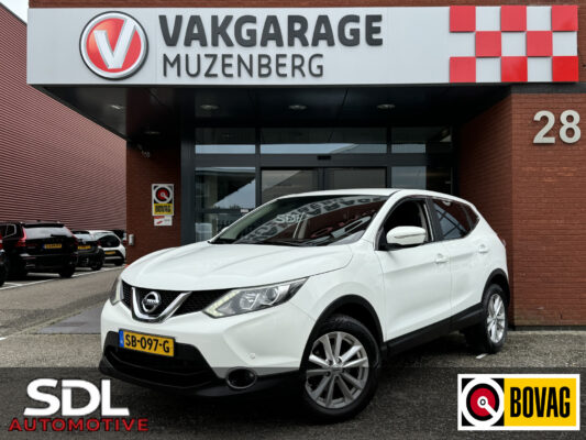 Nissan QASHQAI 1.2 Acenta // CRUISE // CLIMA // STOELVERWARMING // LICHT METALEN VELGEN