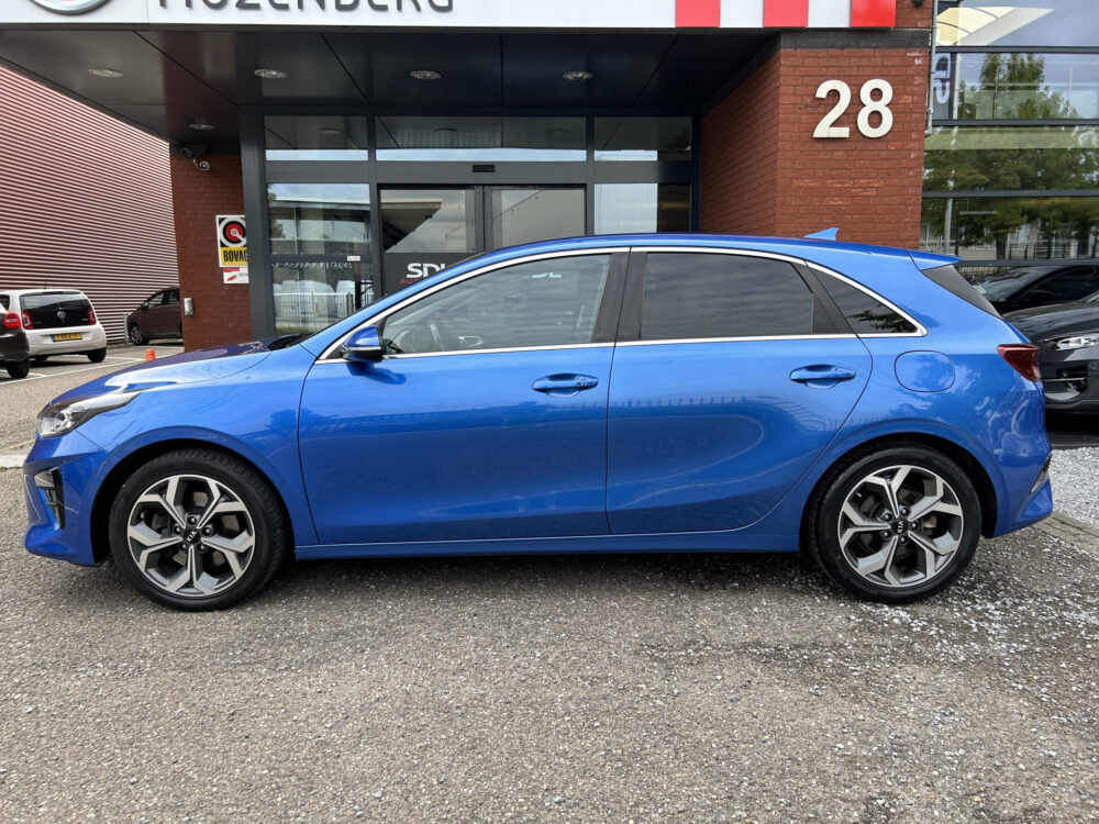 Kia Ceed 1.0 T-GDi DynamicPlusLine // FULL LED // KEYLESS // NAVI // CAMERA // CARPLAY