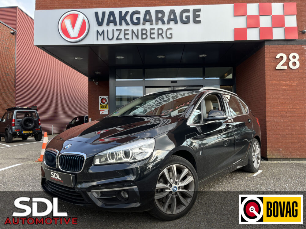 BMW 2 Serie Active Tourer 225xe iPerformance High Executive // FULL LED // ELEK. STOELEN+GEHEUGEN // LEDER // HEAD-UP DISPLAY // ELEK. KLEP 