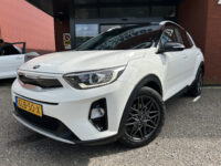 Kia Stonic 1.0 T-GDi DynamicLine // NAVI // CAMERA // CLIMA // APPLE CARPLAY/ANDROID AUTO!!