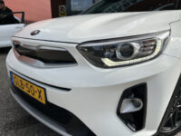 Kia Stonic 1.0 T-GDi DynamicLine // NAVI // CAMERA // CLIMA // APPLE CARPLAY/ANDROID AUTO!!