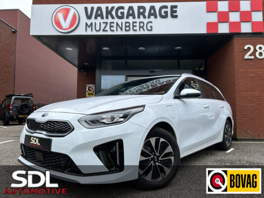 Kia Ceed Sportswagon 1.6 GDI PHEV DynamicLine // FULL LED // NAVI // CAMERA // APPLE CARPLAY/ ANDROID AUTO