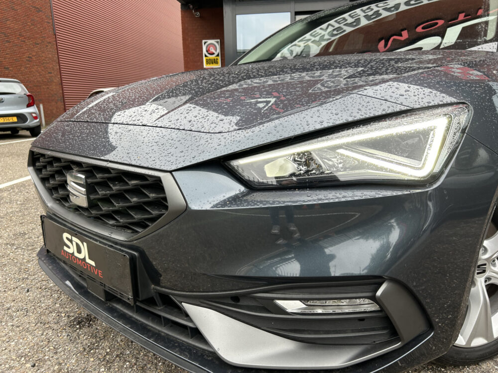 SEAT Leon 1.4 TSI eHybrid PHEV FR Business Intense // FULL LED // MEMORY SEAT // LEDER/ALCANTARA // CAMERA