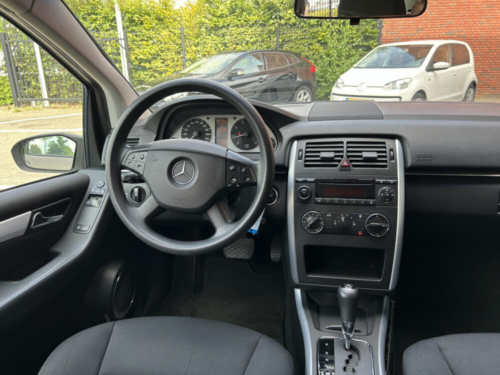 Mercedes-Benz B-Klasse 200 // AUTOMAAT!! // TREKHAAK // AIRCO // HOGE INSTAP // LM VELGEN