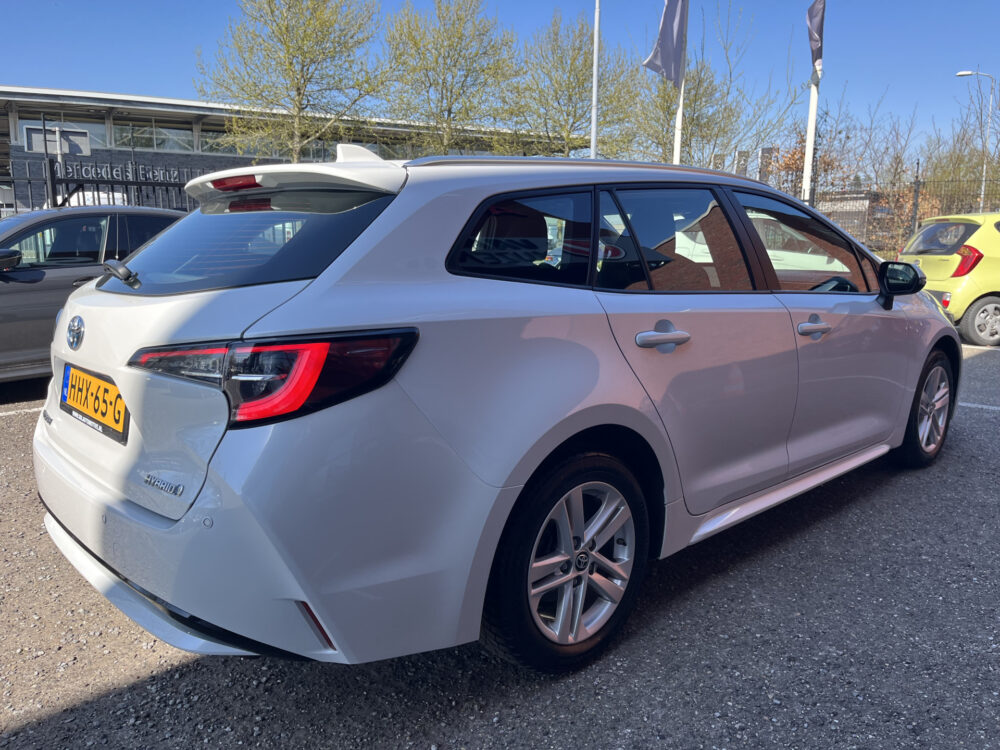 Toyota Corolla Touring Sports
