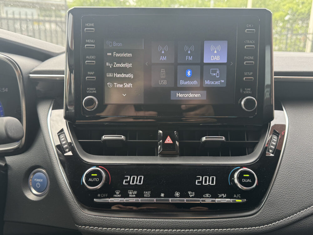 Toyota Corolla Touring Sports