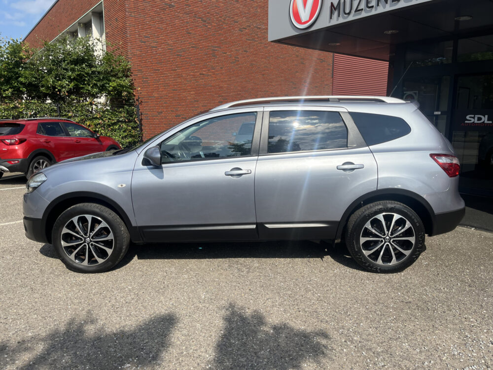 Nissan QASHQAI+2
