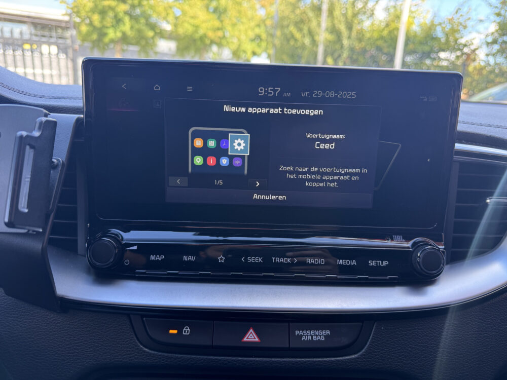 Kia ProCeed