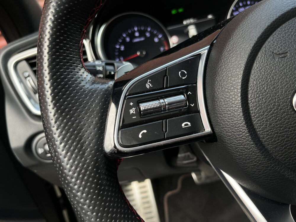 Kia ProCeed
