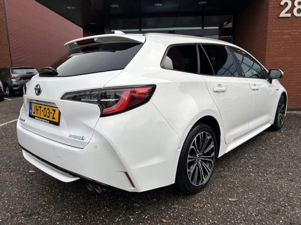 Toyota Corolla Touring Sports