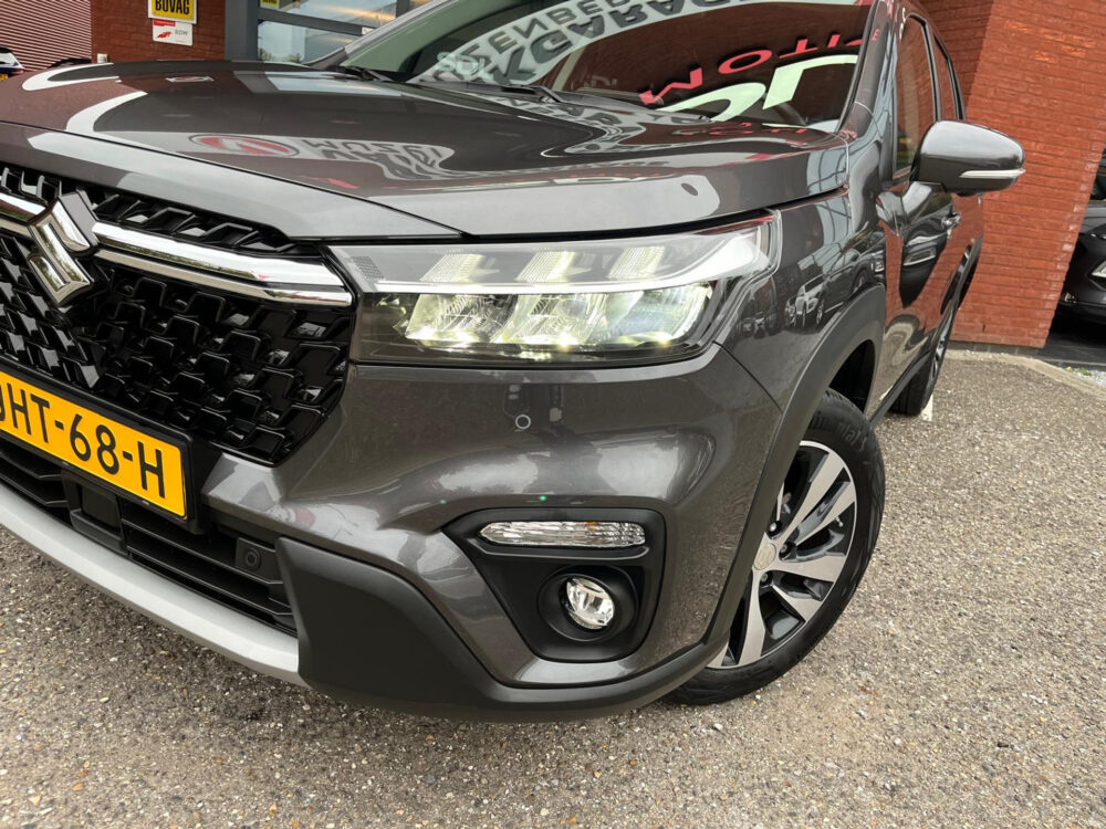 Suzuki S-Cross