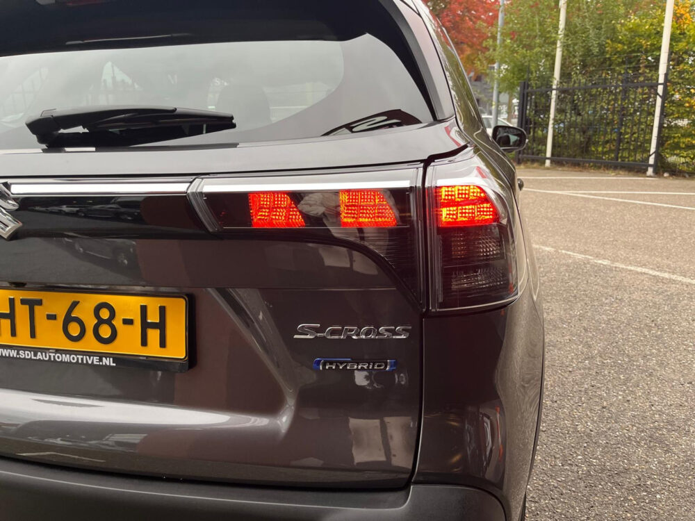 Suzuki S-Cross