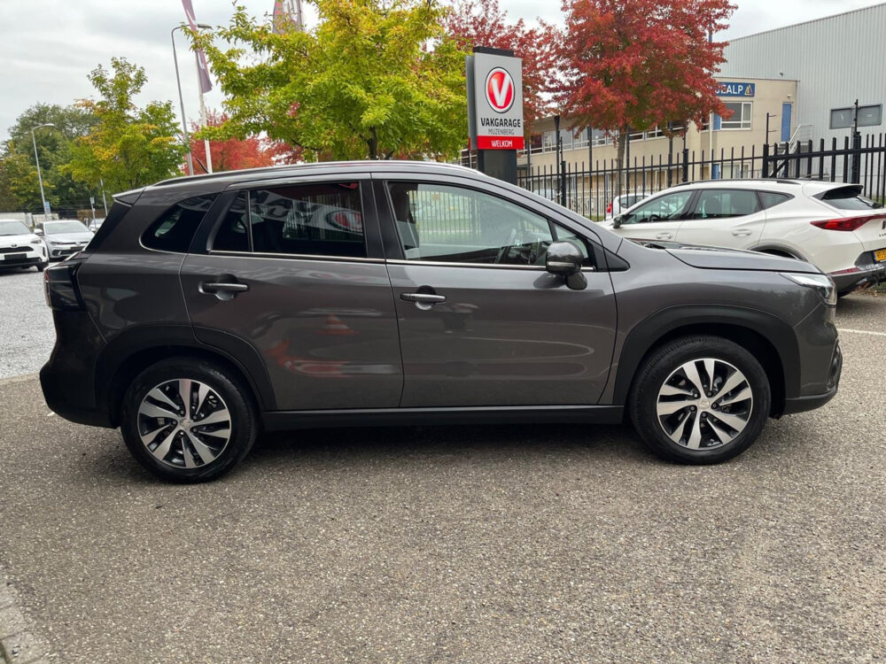 Suzuki S-Cross