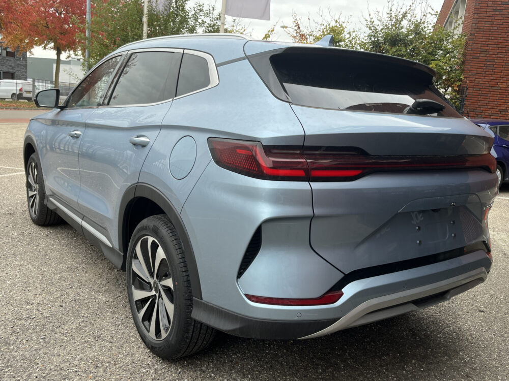 BYD SEAL U