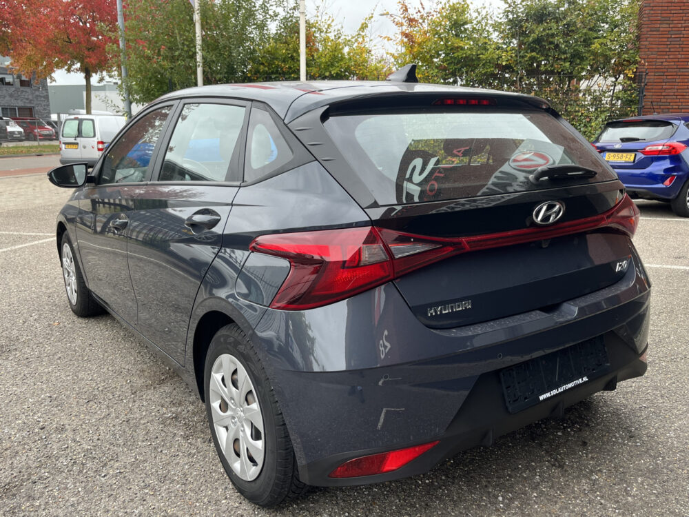 Hyundai i20