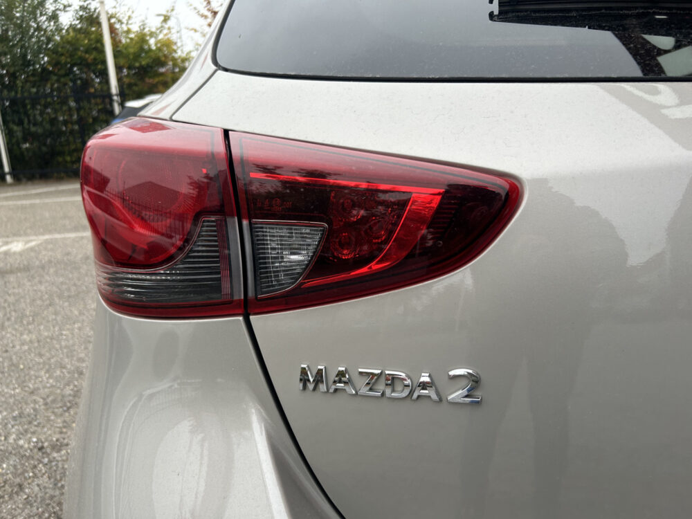 Mazda 2