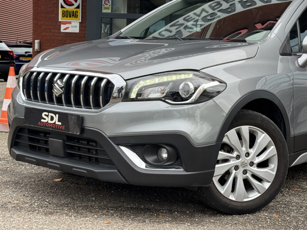 Suzuki S-Cross