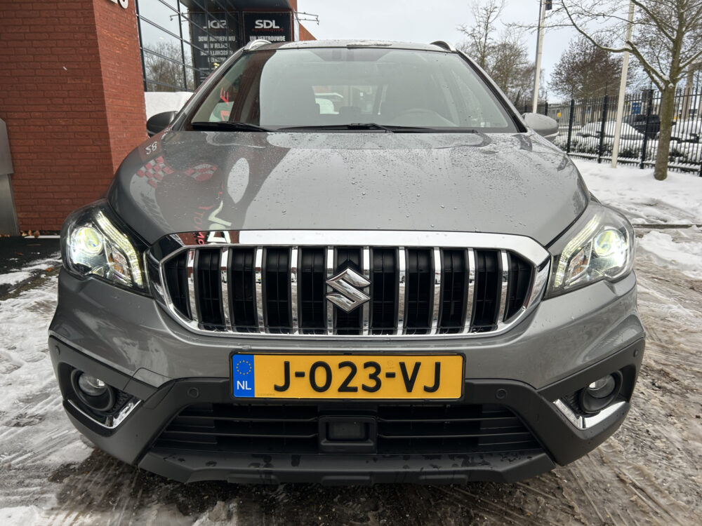 Suzuki S-Cross