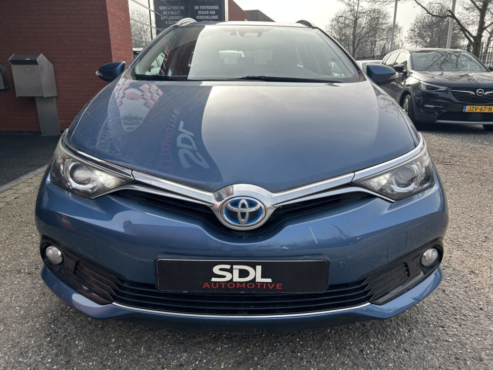 Toyota Auris Touring Sports