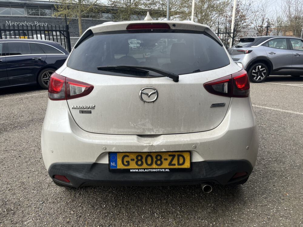Mazda 2