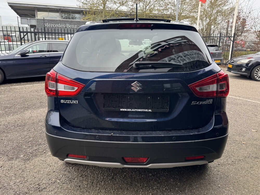 Suzuki S-Cross