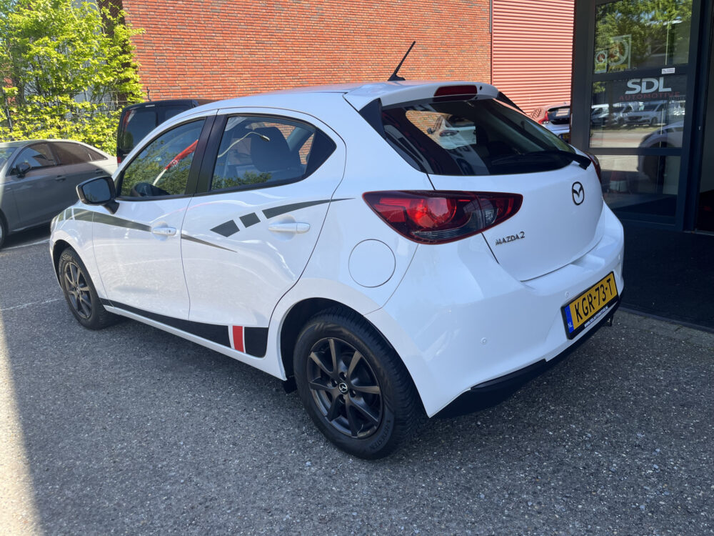 Mazda 2