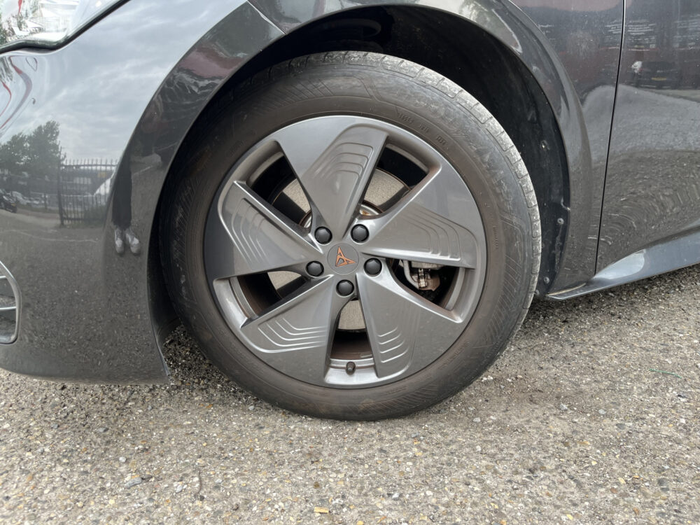 CUPRA Born