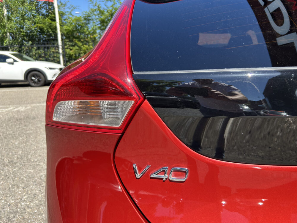 Volvo V40