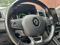 54523297-renault-scenic-2017