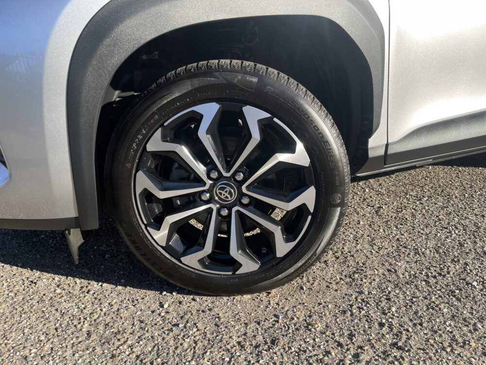 55352790-toyota-yaris-cross-2025