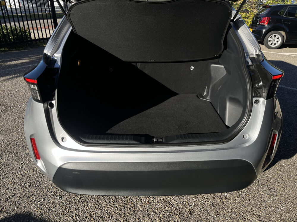 55352790-toyota-yaris-cross-2025