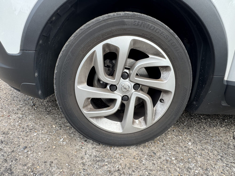 Opel Crossland X