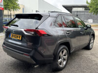 55921450-toyota-rav4-2019