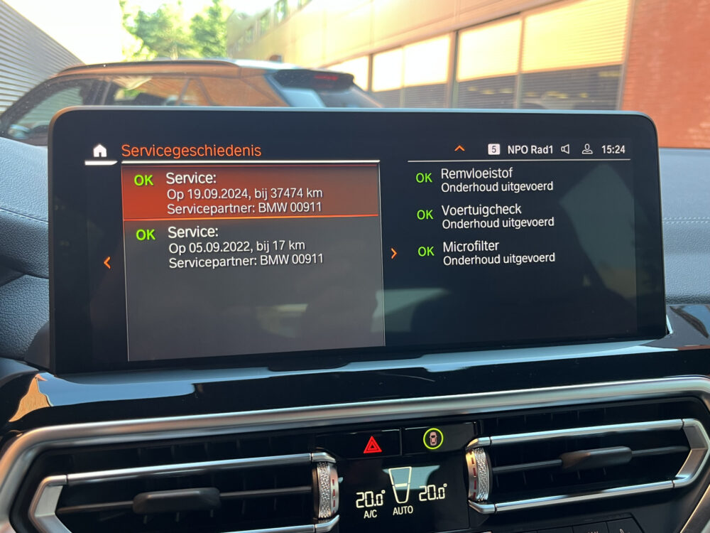 55949818-bmw-ix3-2022
