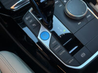 55949818-bmw-ix3-2022